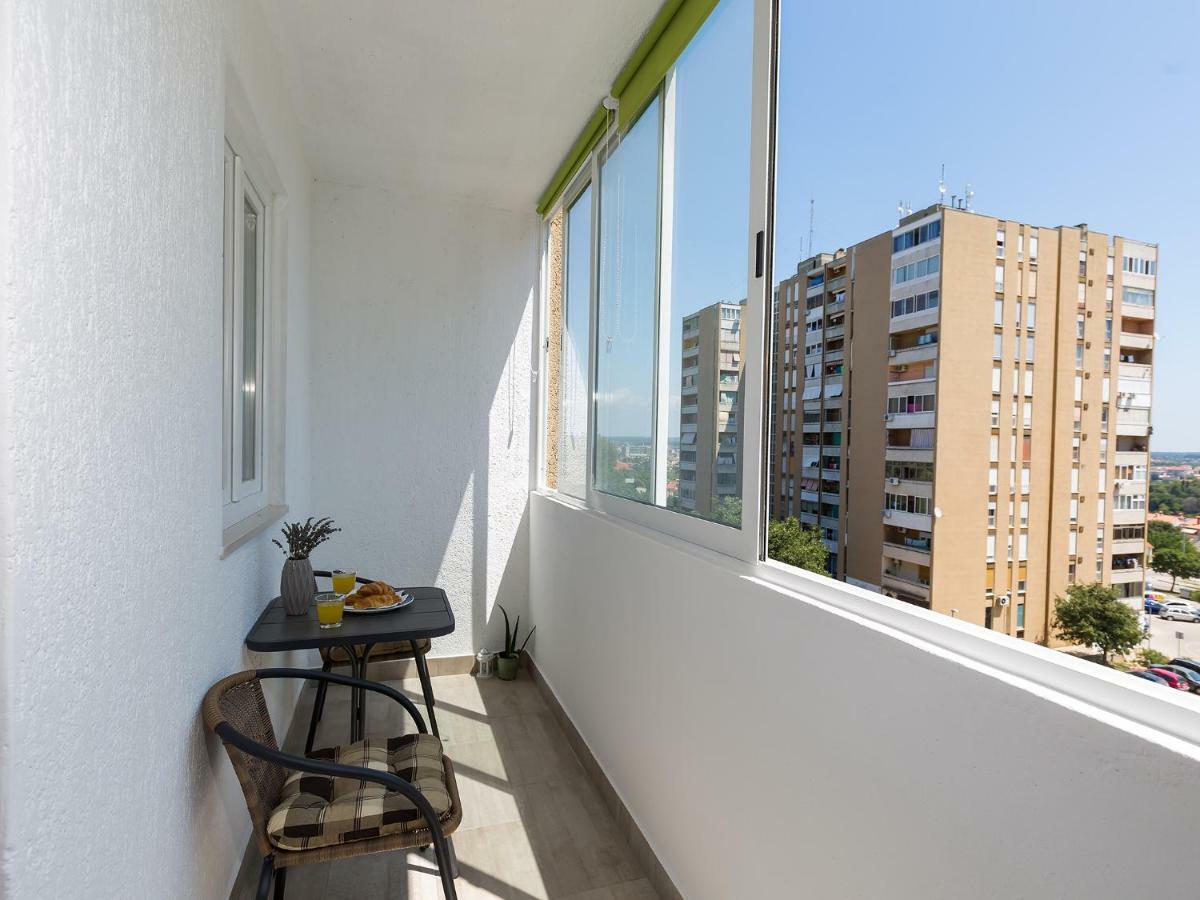 Apartment Lory'S Place Пула Екстериор снимка